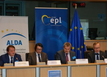 Panel Discussion on Dialogue between Citizens and Institutions Held at the European Parliament