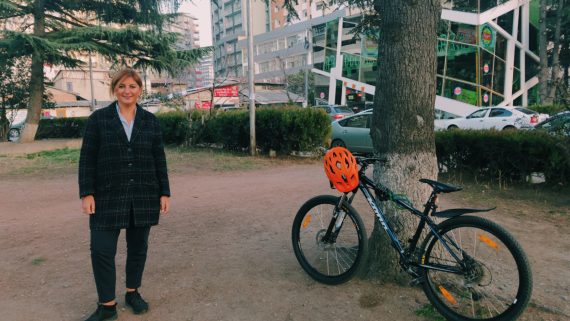 #StoriesAboutFellows: Lika Merabishvili – a Georgian woman who strives to promote cycling in Tbilisi with EU support